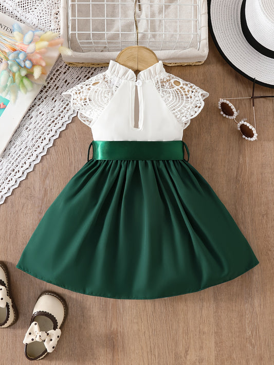 Summer Two-Piece Set for Girls Aged 2 Years, Featuring a Solid Color Woven Casual Dress with Lace Trim And a Matching Belt.