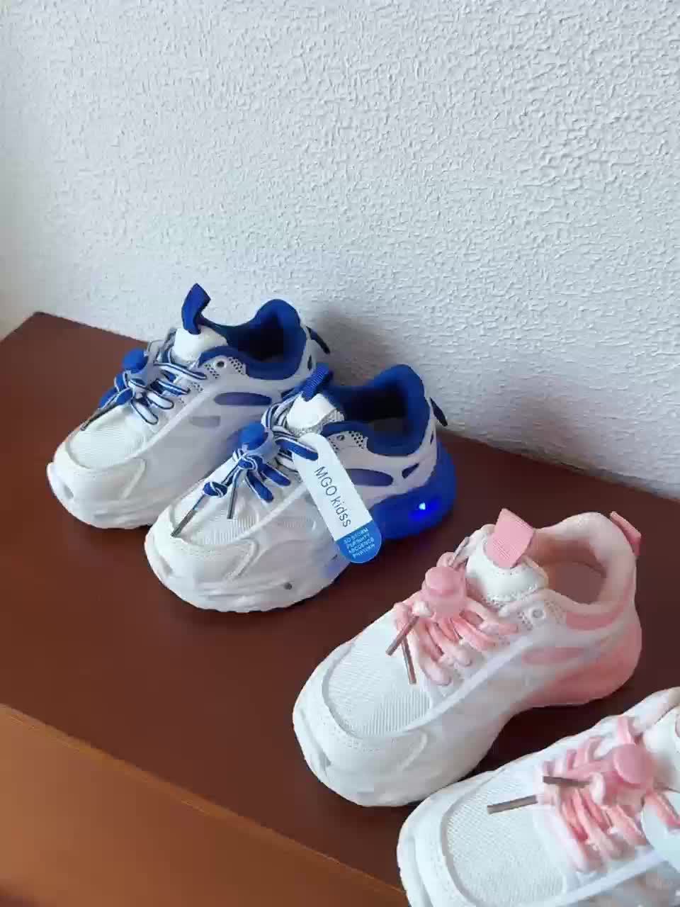Kids' LED Light-Up Sneakers with Glow-in-the-Dark Soles - Boys & Girls Low-Top Walking Shoes (1-6 Years) - PU Upper &, Multicolor (White/Pink/Blue) for Nighttime & Play - Party Shoes