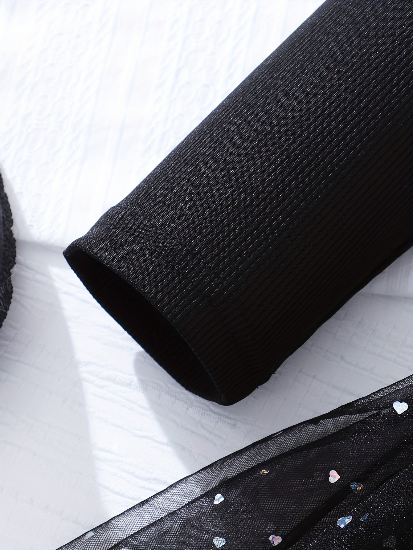 Girls' Casual Fashion Long Sleeve & Mesh Skirt Set for Spring, Autumn, and Winter