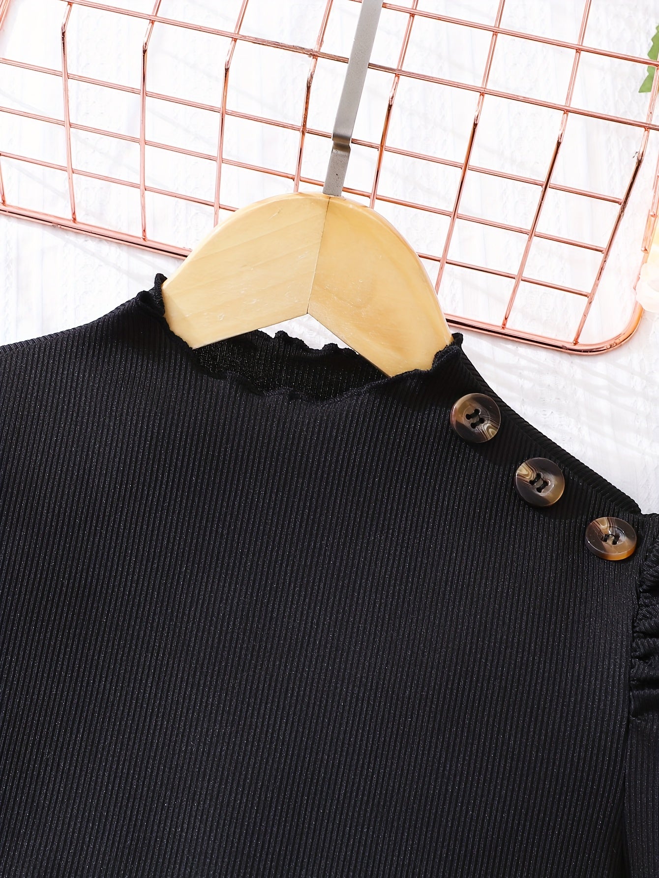 Girls' Casual Fashion Long Sleeve & Mesh Skirt Set for Spring, Autumn, and Winter