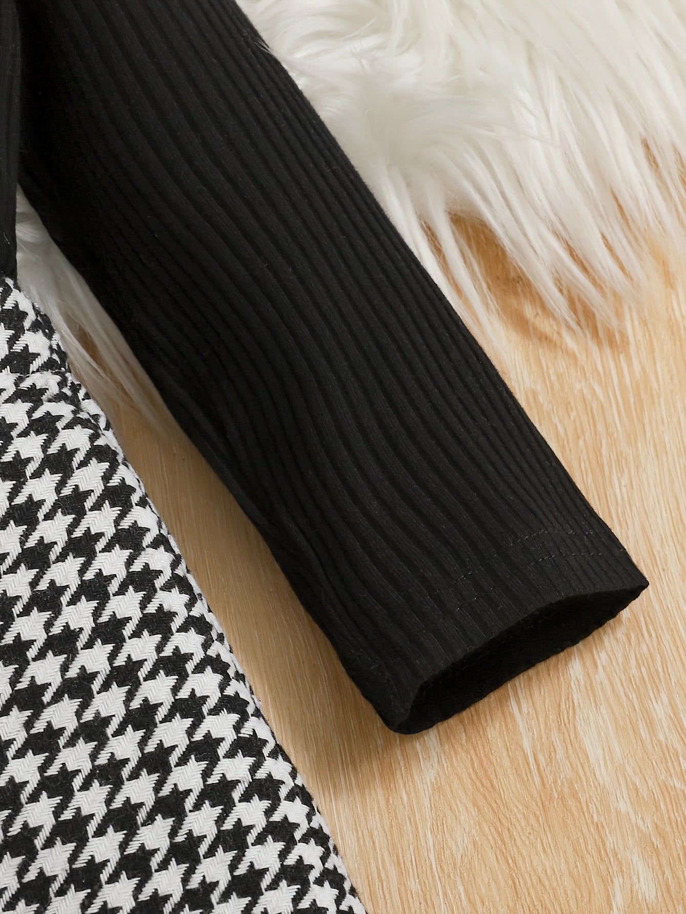 Girls' Three-Piece Set Ribbed Mid-Calf Long Sleeve Top + Houndstooth Skirt + Beret Hat, Perfect for Outdoor