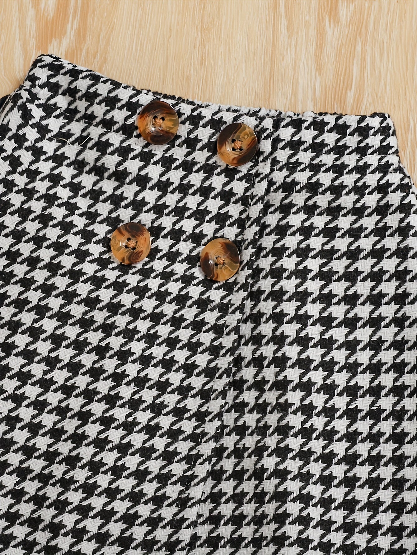 Girls' Three-Piece Set Ribbed Mid-Calf Long Sleeve Top + Houndstooth Skirt + Beret Hat, Perfect for Outdoor