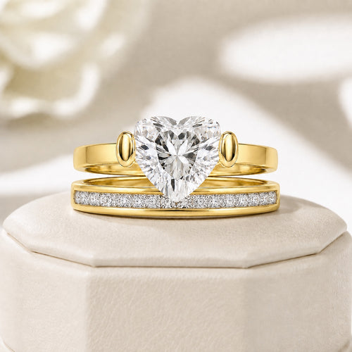 Aurelia Lumina Duo Ring Set on a cream jewellery display